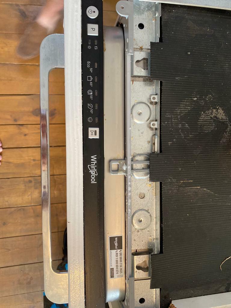 whirlpool slimline integrated dishwasher